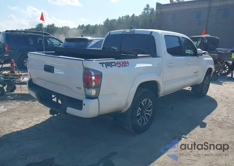 2021 Toyota Tacoma Trd Sport z USA, uszkodzony, nr VIN 3TYCZ5ANXMT013842